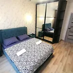 новобудова сам центр вул шевченка 60 оперний 10хв Apartment *