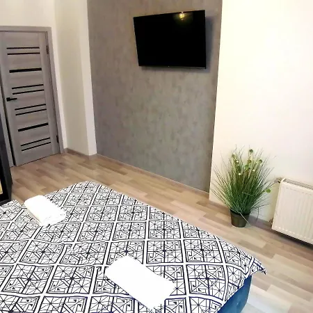 Apartment новобудова сам центр вул шевченка 60 оперний 10хв