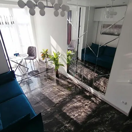 новобудова сам центр вул шевченка 60 оперний 10хв Apartment Lviv