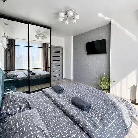 Apartmán новобудова сам центр вул шевченка 60 оперний 10хв *