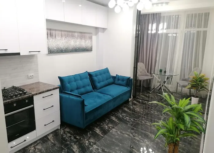 новобудова сам центр вул шевченка 60 оперний 10хв דירה