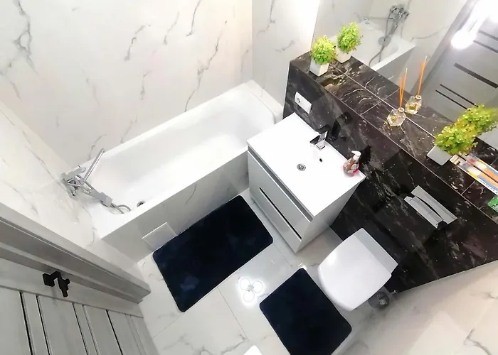 новобудова сам центр вул шевченка 60 оперний 10хв לבוב