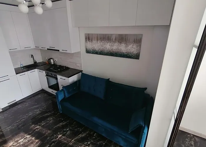 новобудова сам центр вул шевченка 60 оперний 10хв Apartment