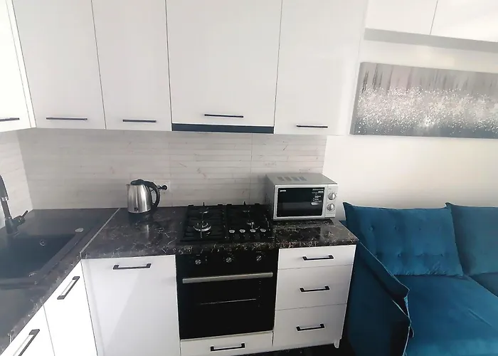 новобудова сам центр вул шевченка 60 оперний 10хв